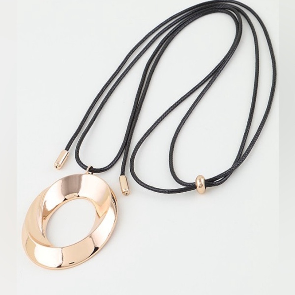 Open Circle Wrap Necklace (4003)